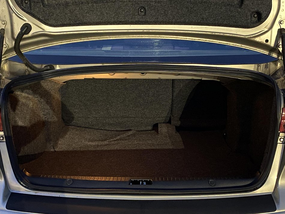 Mitsubishi Lancer 2.0D 