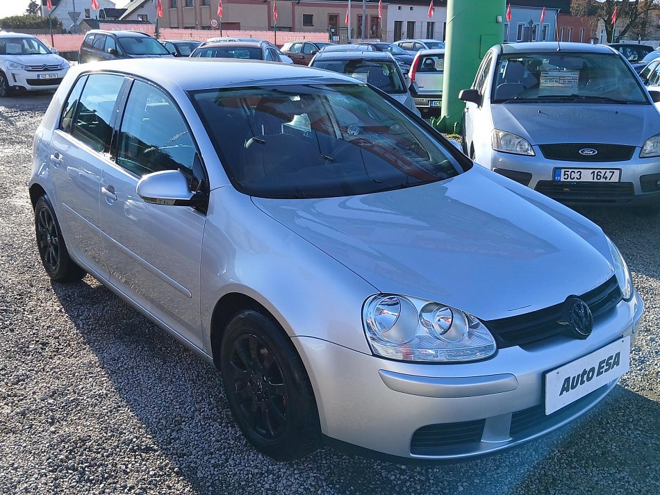Volkswagen Golf 1.6i 