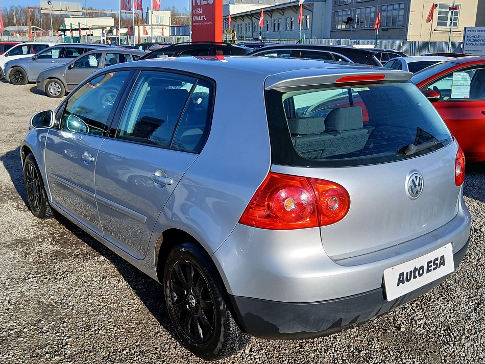 Volkswagen Golf 1.6i 