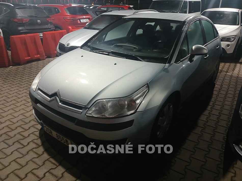 Citroën C4 1.6i 