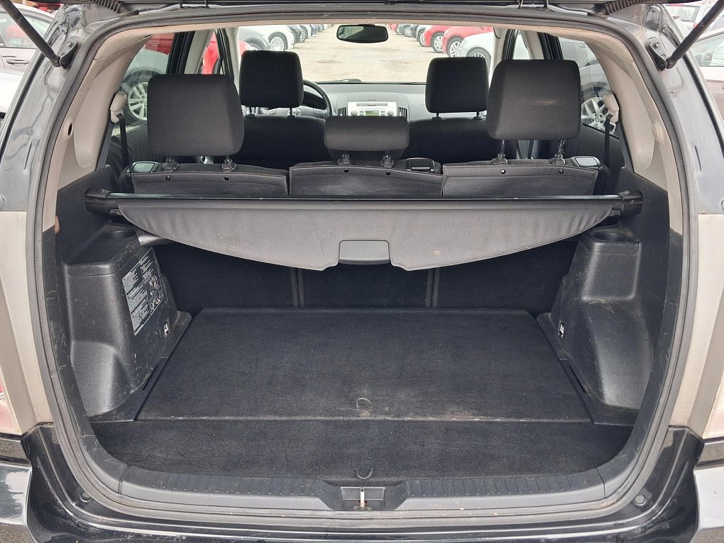 Toyota Corolla Verso 2.2D 