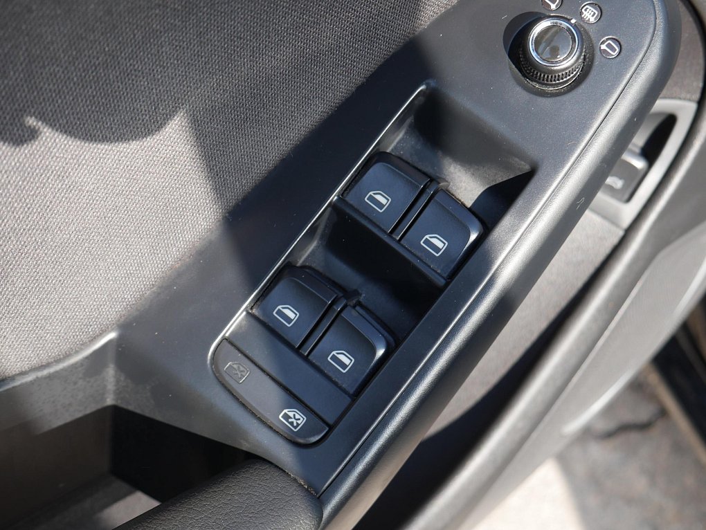 Audi A4 2.0 TDi 
