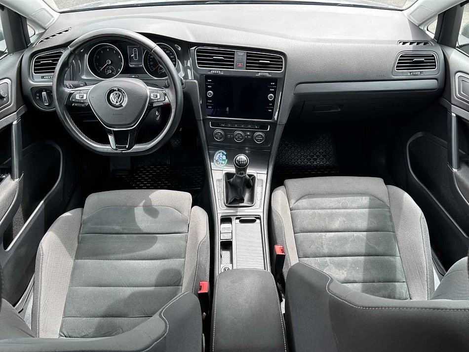 Volkswagen Golf 1.5TSI Comfortline
