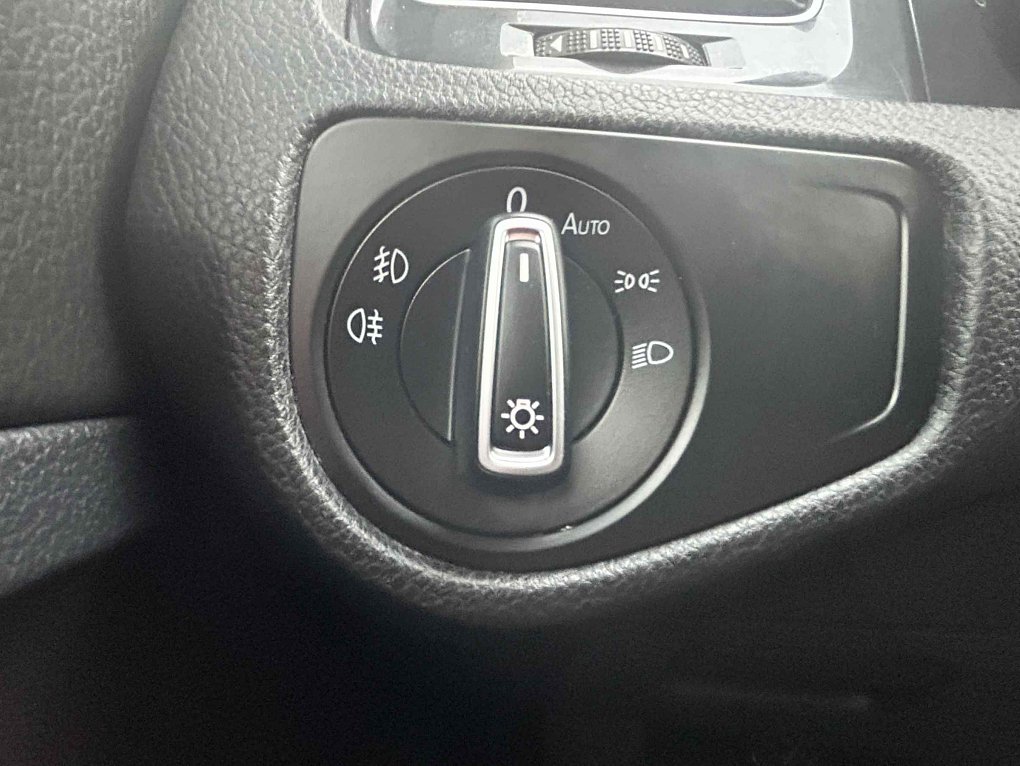 Volkswagen Golf 1.5 TSi 