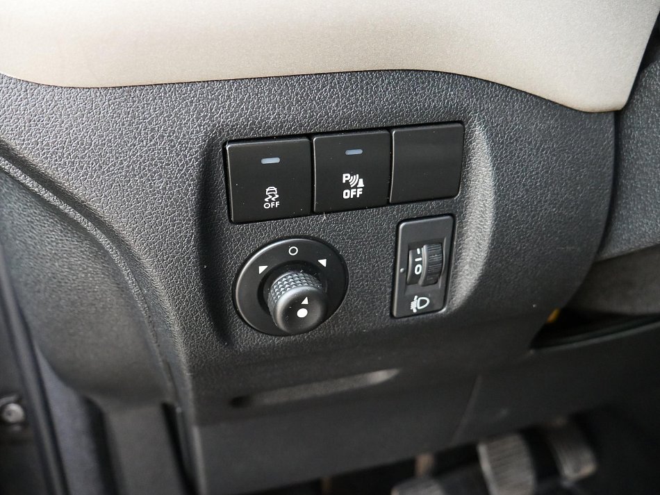 Citroën Berlingo 1.6HDi  7míst
