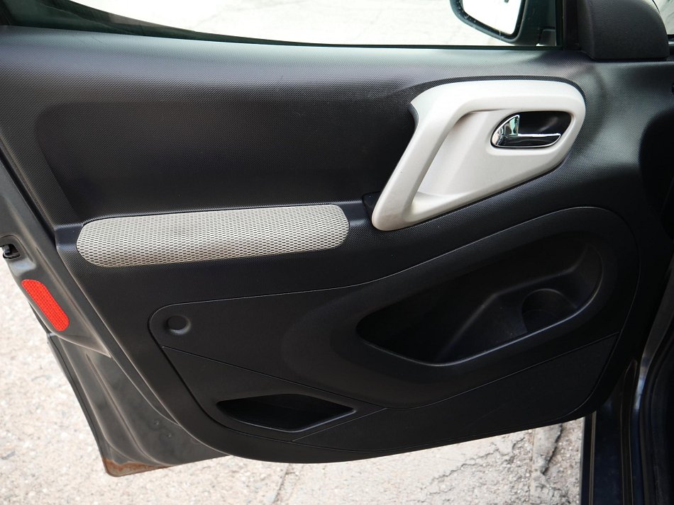 Citroën Berlingo 1.6HDi  7míst