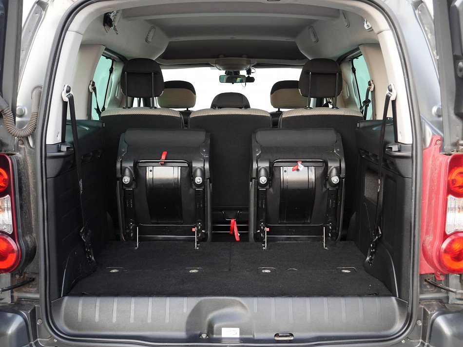 Citroën Berlingo 1.6HDi  7míst