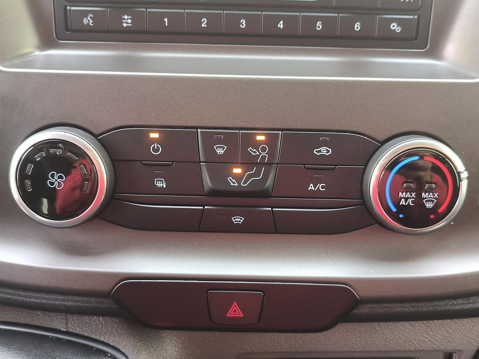 Ford Transit Custom 2.0TDCi Trend L2H1