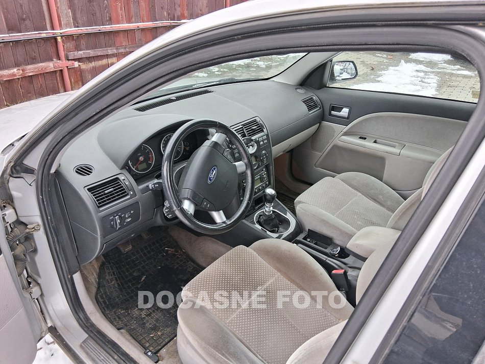 Ford Mondeo 2.0 I 