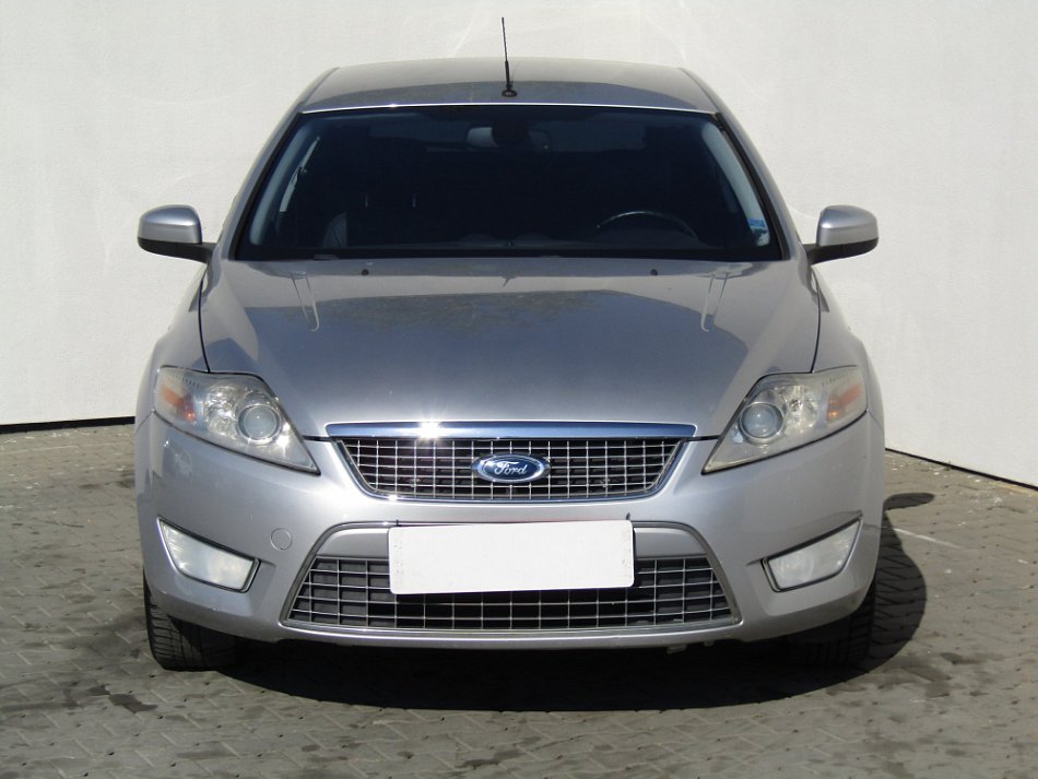 Ford Mondeo 1.8 TDCi 
