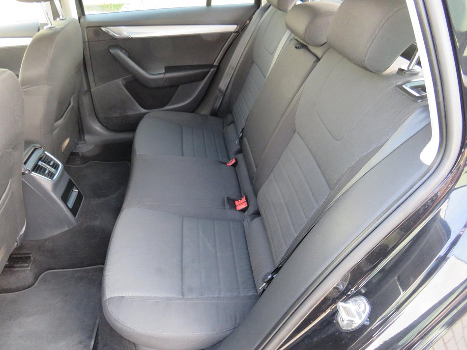 Škoda Octavia III 2.0 TDi 