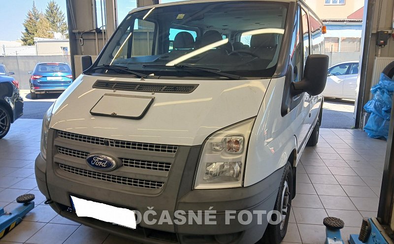 Ford Transit 2.2TDCi  9míst