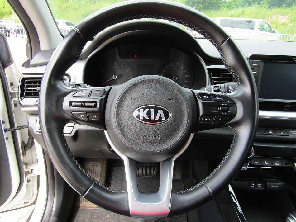 Kia Stonic 1.4i 