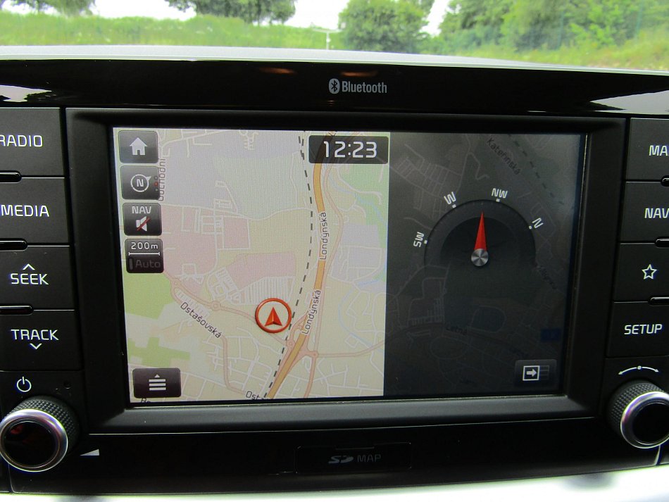 Kia Stonic 1.4i 
