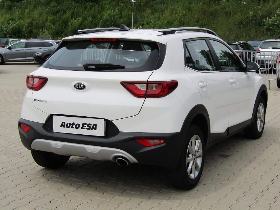 Kia Stonic 1.4i 