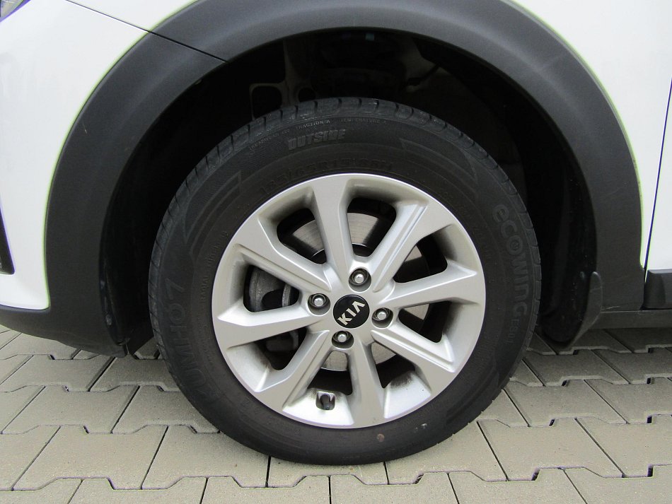 Kia Stonic 1.4i 