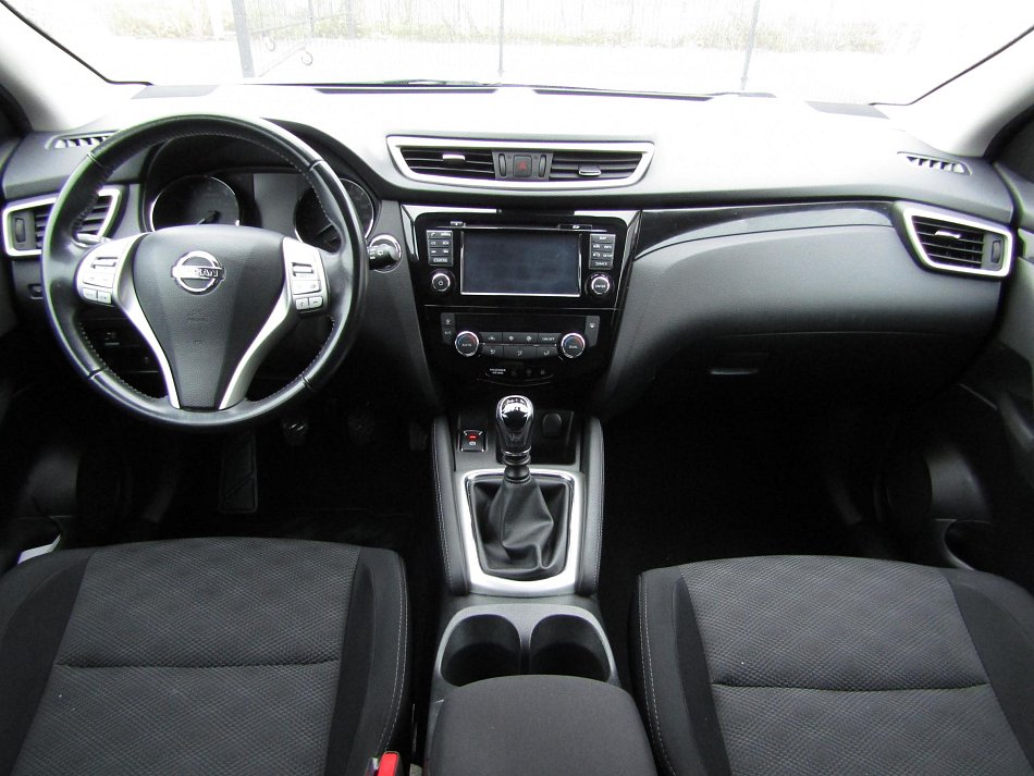 Nissan Qashqai 1.2 DiG-T N-Connecta 4X2