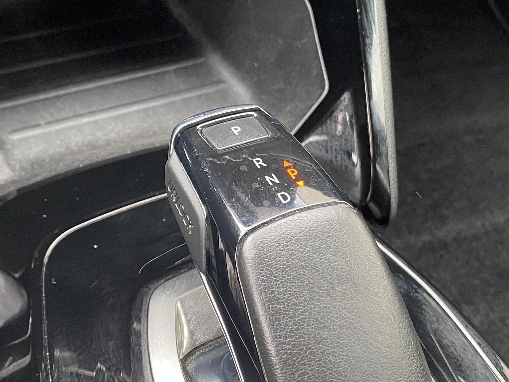 Peugeot 2008 1.2 PT GT