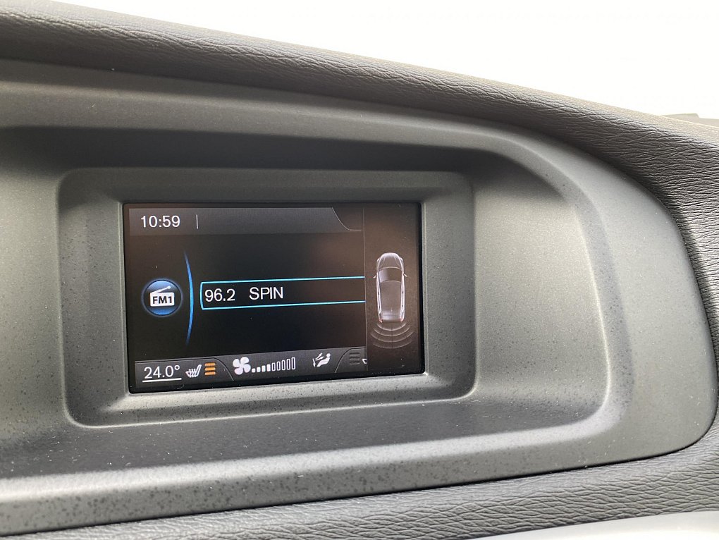 Volvo V40 2.0 i 