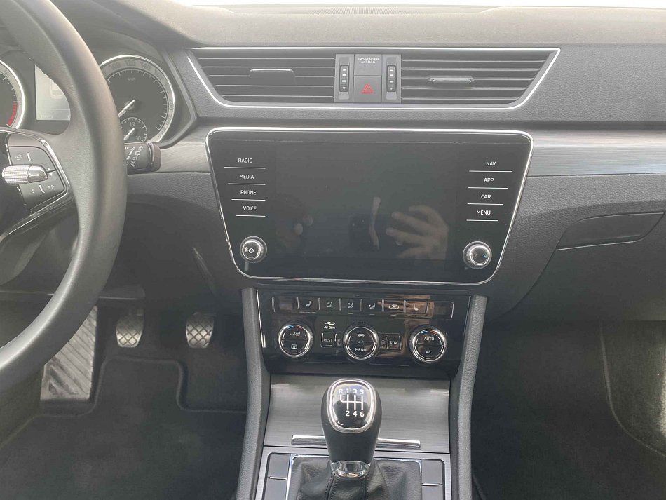 Škoda Superb III 2.0 TDi Style