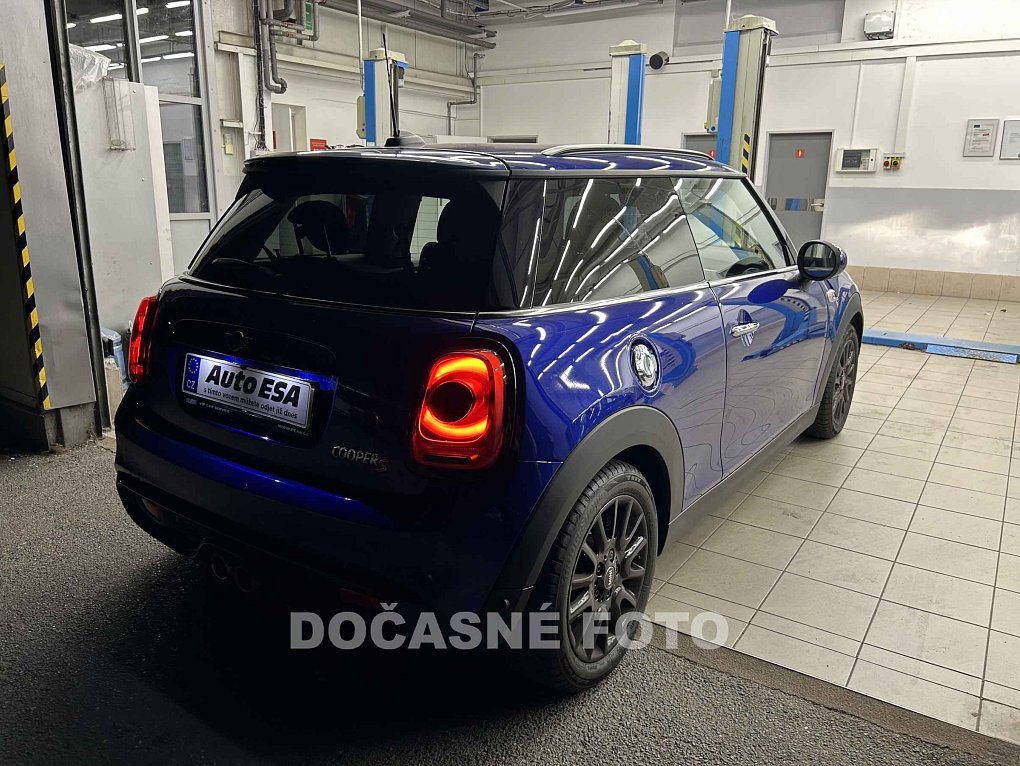 Mini Cooper S 2.0i 