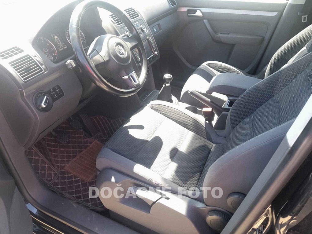 Volkswagen Touran 1.2TSi 