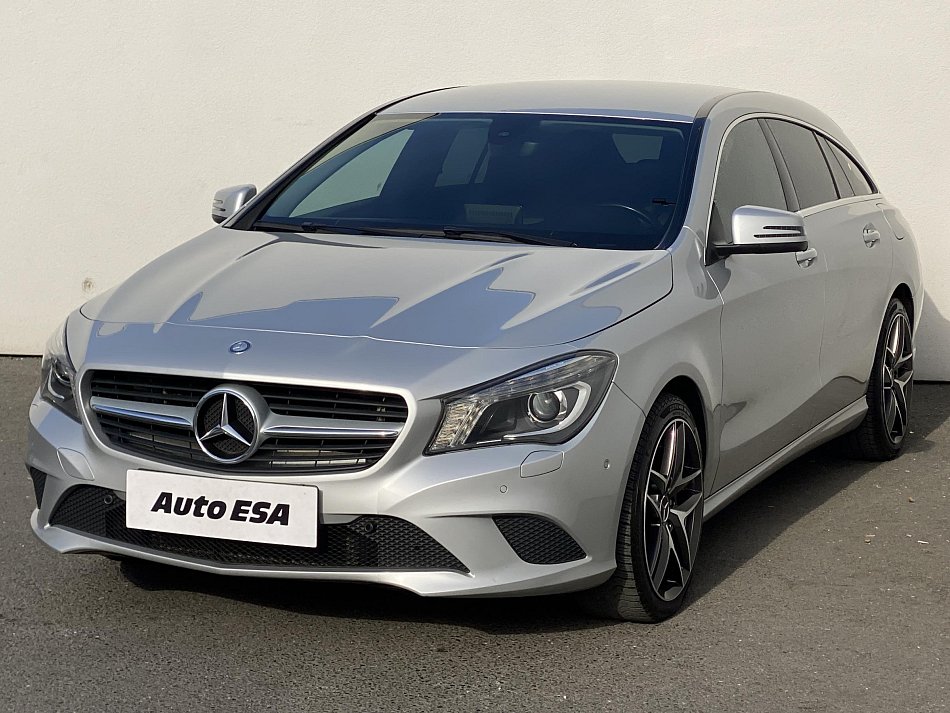 Mercedes-Benz CLA 2.2 CDi  200