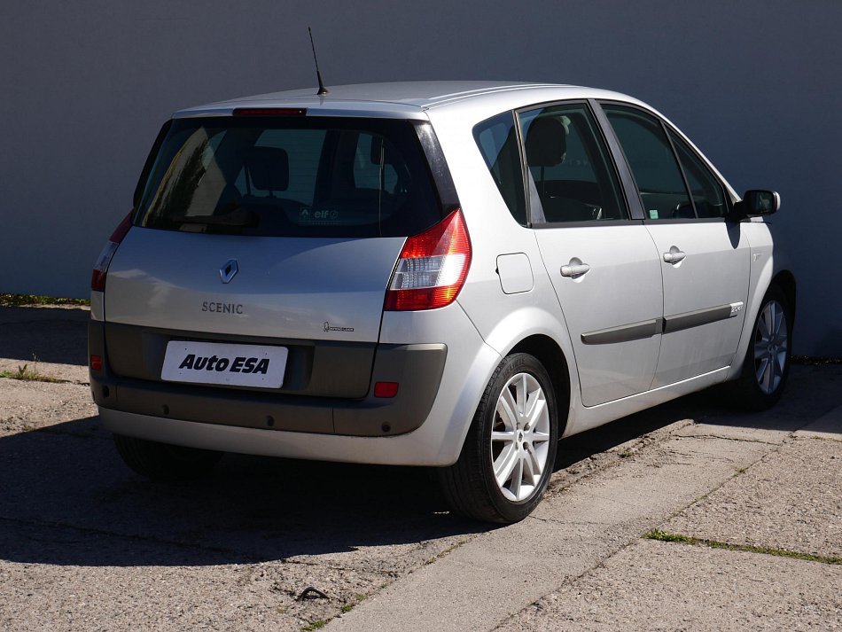 Renault Scénic 2.0i 