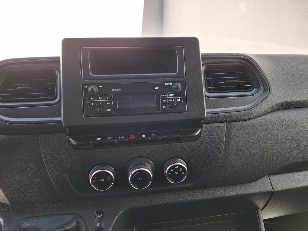 Renault Master 2.3dCi Cool L3H2