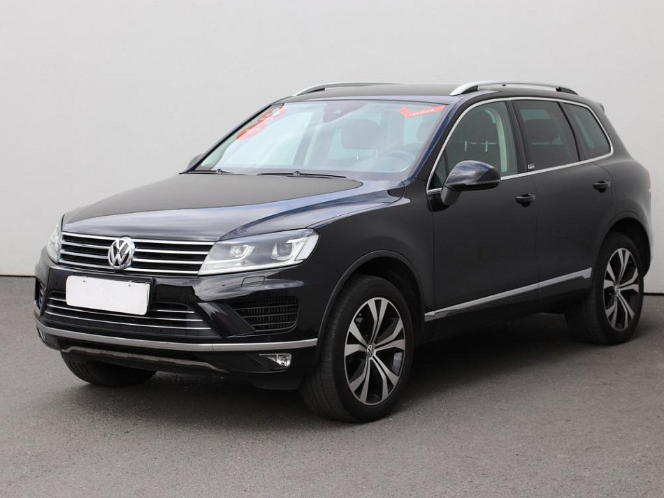 Volkswagen Touareg 3.0 TDi R-Line 4M