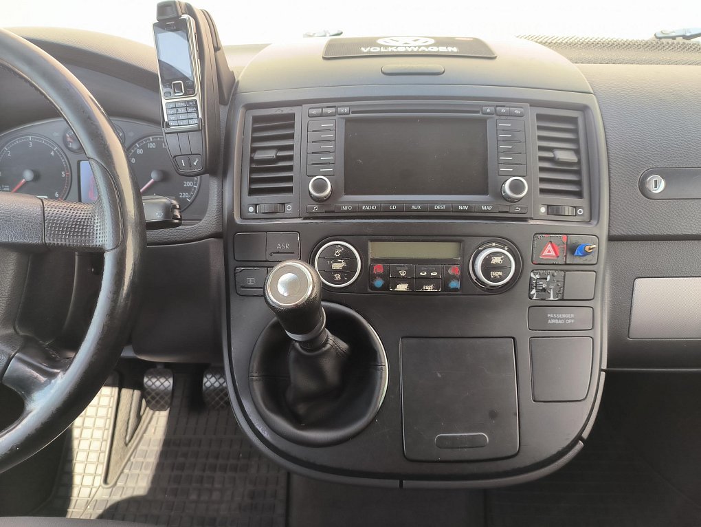 Volkswagen Multivan 2.5TDi 