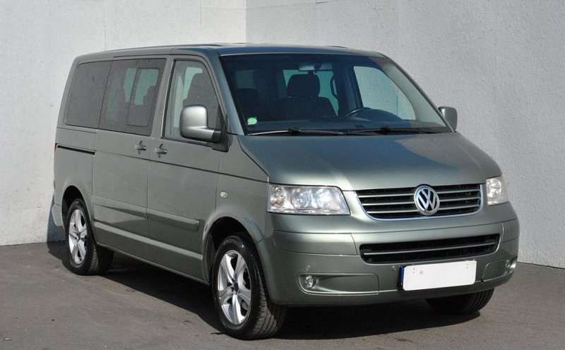 Volkswagen Multivan 2.5 TDi 