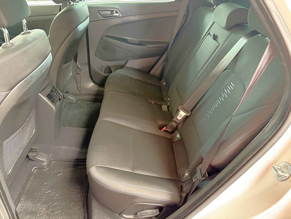 Hyundai Tucson 1.7 CRDi Trikolor Plus