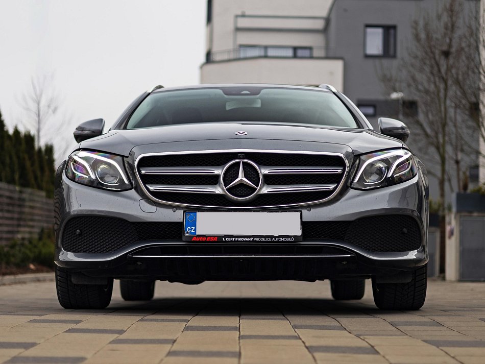 Mercedes-Benz Třída E 2.0d  220d