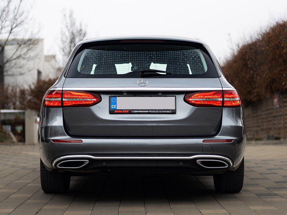 Mercedes-Benz Třída E 2.0d  220d