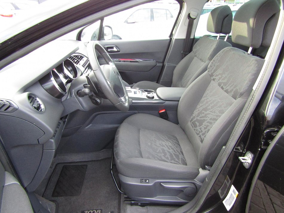 Peugeot 3008 1.6 HDI Allure
