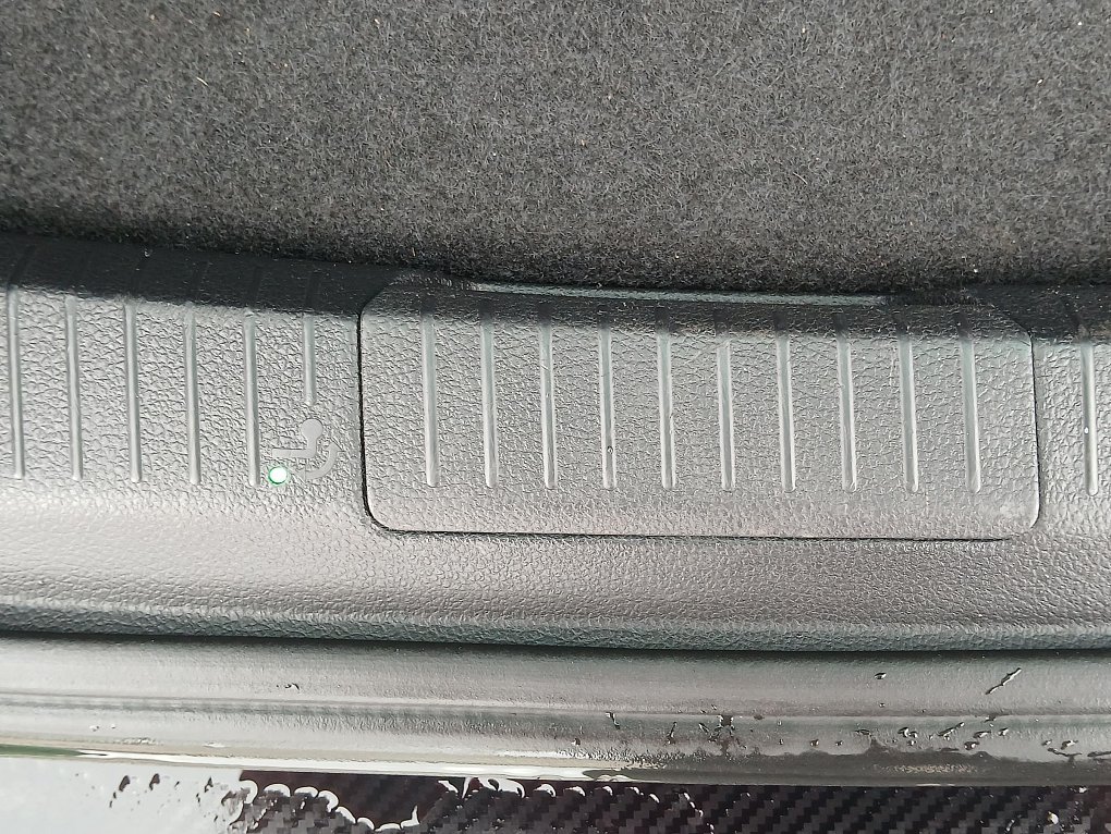 Volkswagen Golf 2.0 TDi 