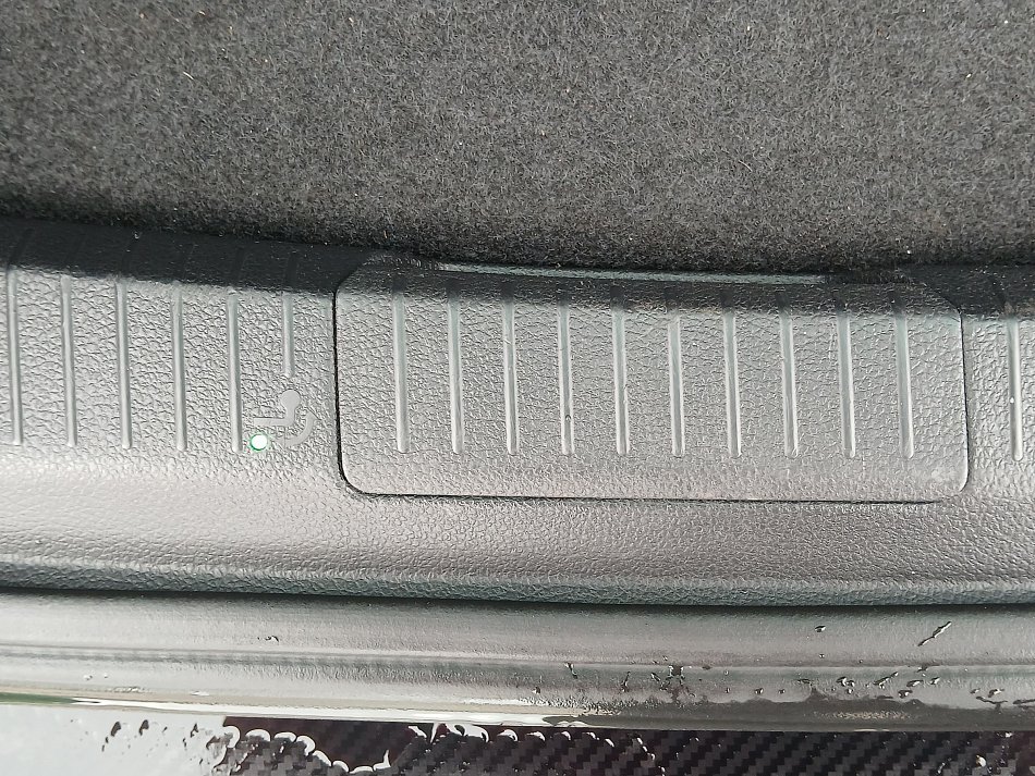 Volkswagen Golf 2.0 TDi 