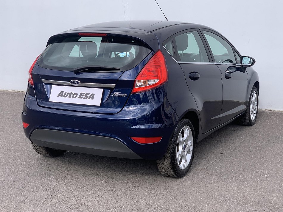 Ford Fiesta 1.2 i Titanium