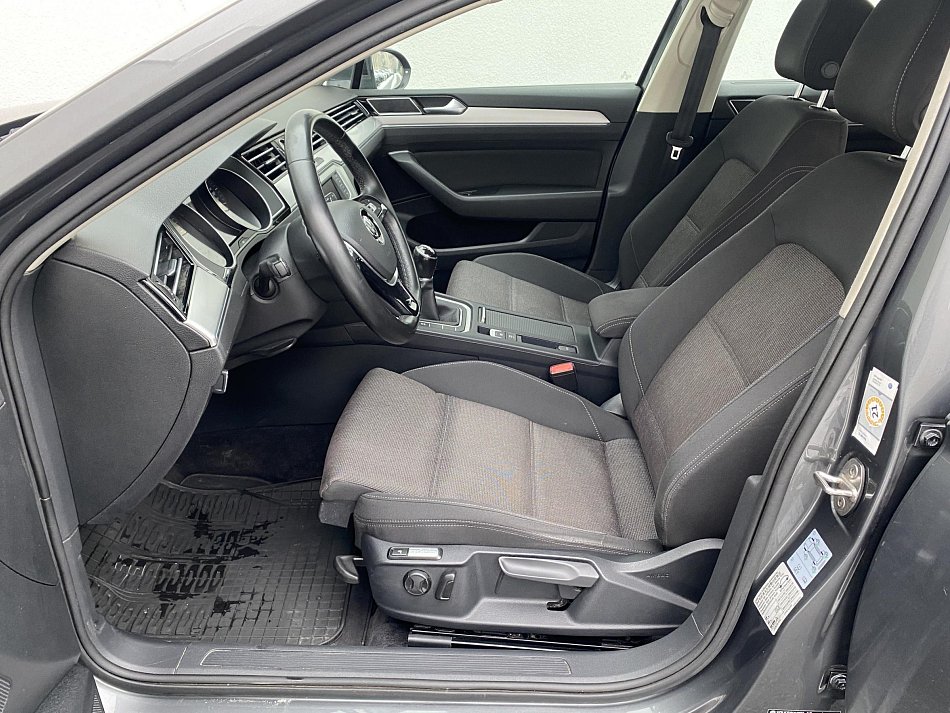 Volkswagen Passat 2.0 TDi Comfortline