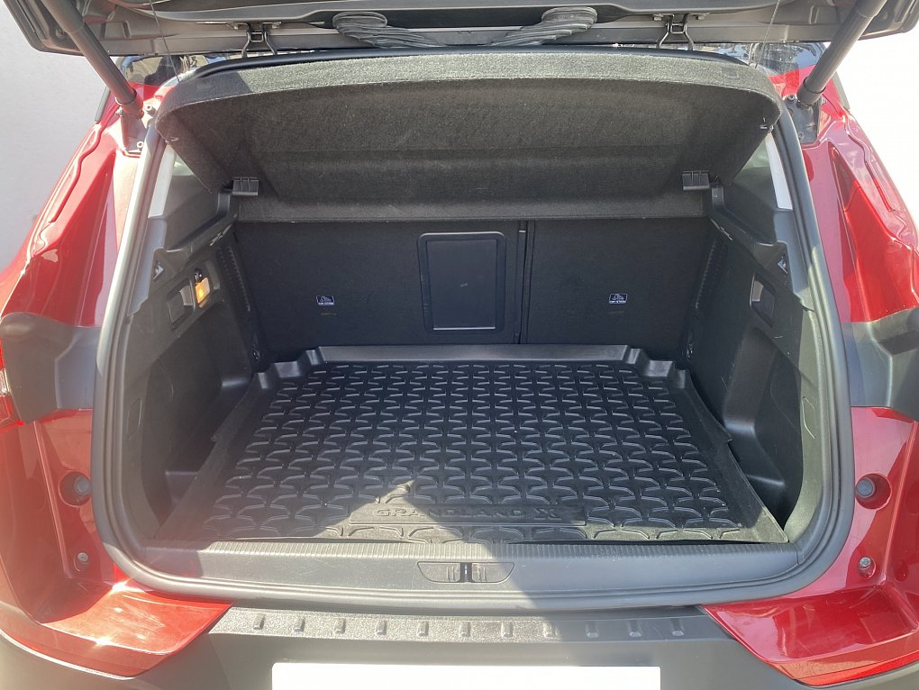 Opel Grandland X 1.2T Ultimate
