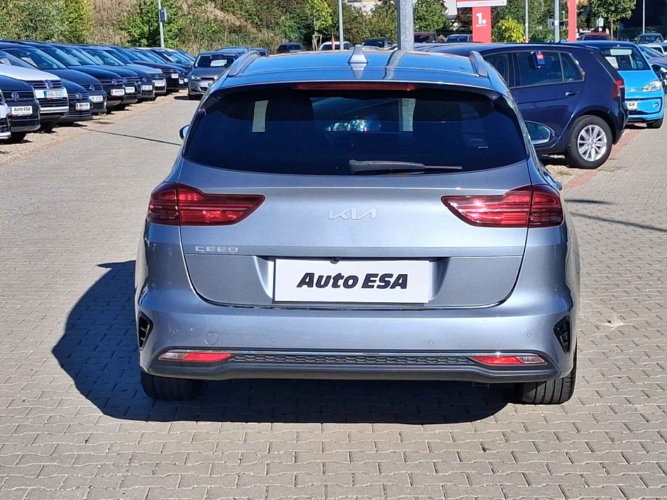 Kia Ceed 1.5 TGDi TOP