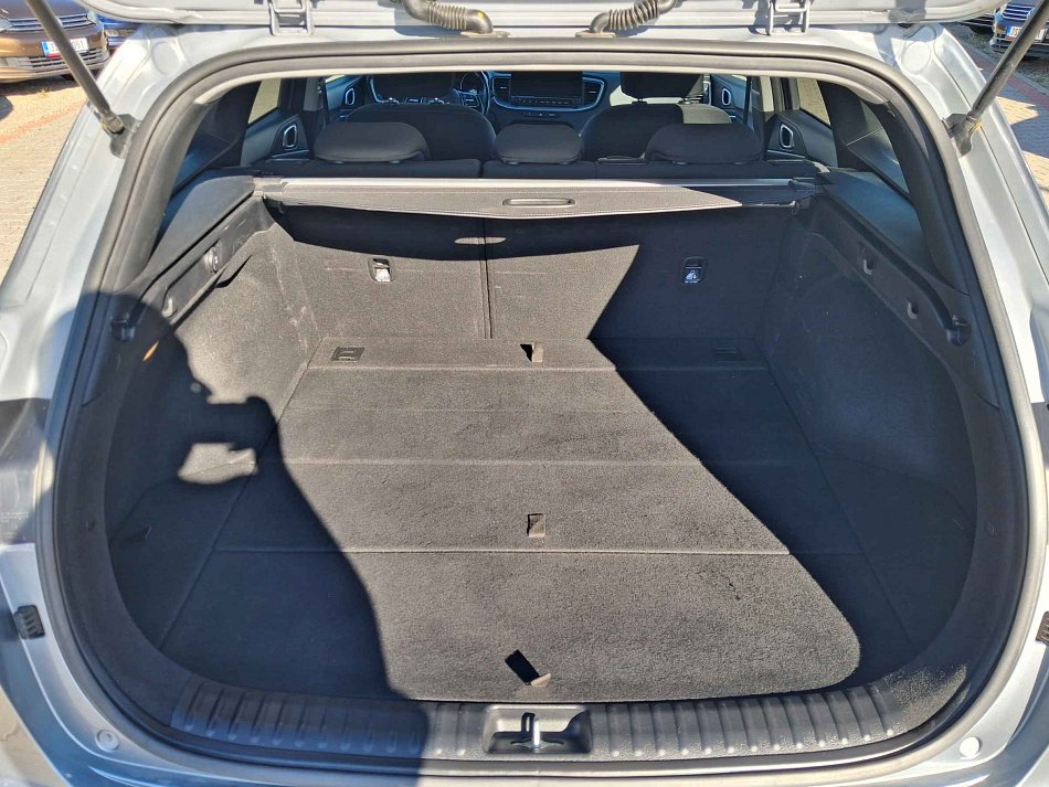 Kia Ceed 1.5 TGDi TOP