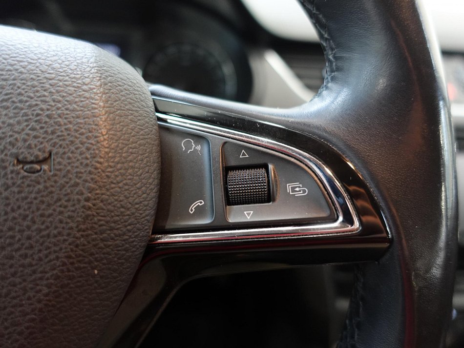 Škoda Octavia III 1.8TSi Elegance