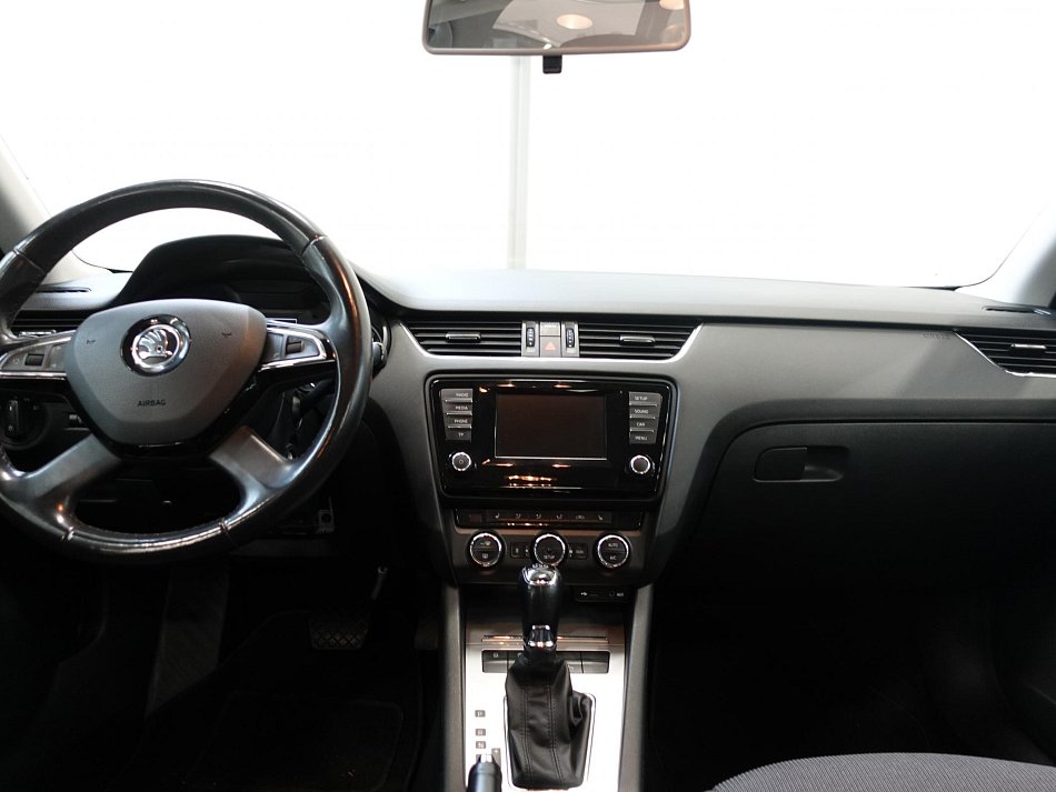 Škoda Octavia III 1.8TSi Elegance