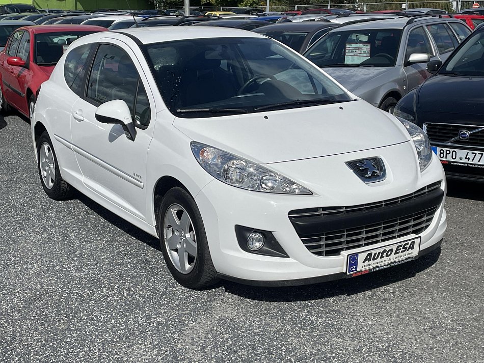 Peugeot 207 1.4i 