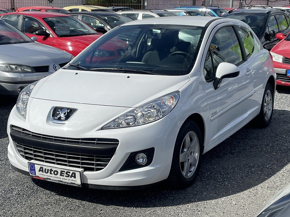 Peugeot 207 1.4i 
