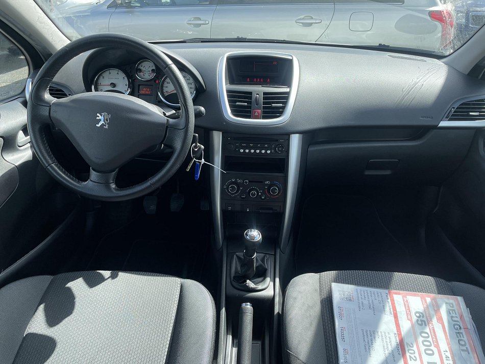Peugeot 207 1.4i 