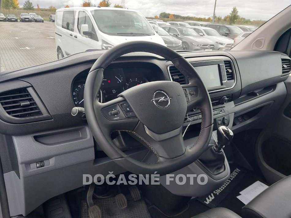 Opel Vivaro 1.5CDTi Edition L2 DÍLNA