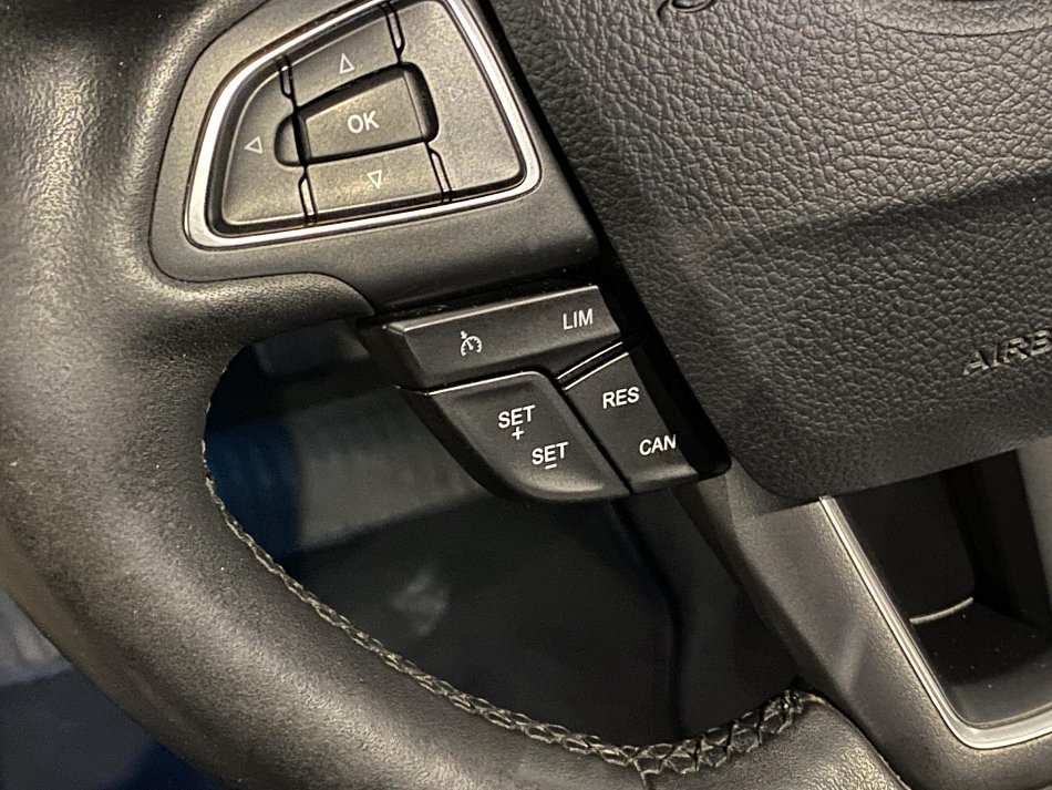 Ford Focus 1.5T ST-Line